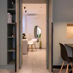 2 Separate Apts Together With Yard And Seperate Entrances Near The Heart Of Apartamento Calamata