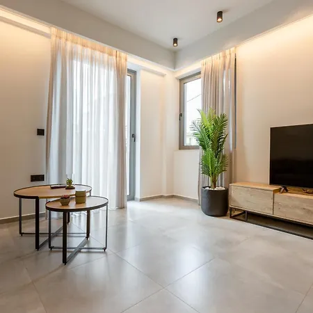 2 Separate Apts Together With Yard And Seperate Entrances Near The Heart Of Apartment Kalamata