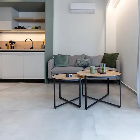 2 Separate Apts Together With Yard And Seperate Entrances Near The Heart Of Apartment Kalamata