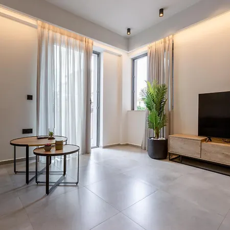 Apartment 2 Separate Apts Together With Yard And Seperate Entrances Near The Heart Of Kalamata