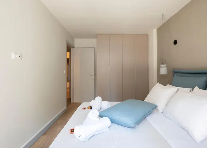 Apartment 2 Separate Apts Together With Yard And Seperate Entrances Near The Heart Of Kalamata